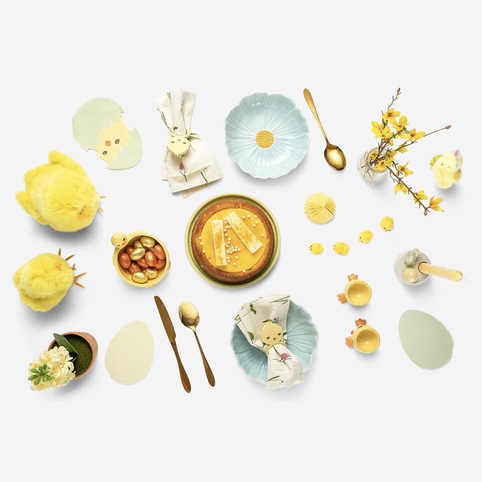 Easter table setting