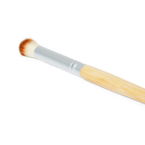 Eyeshadow brush