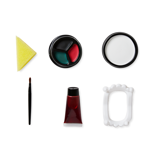 Vampire make-up kit